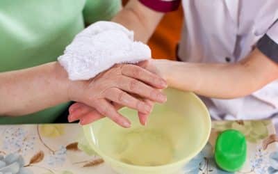 Aide à la toilette : comprendre et accompagner